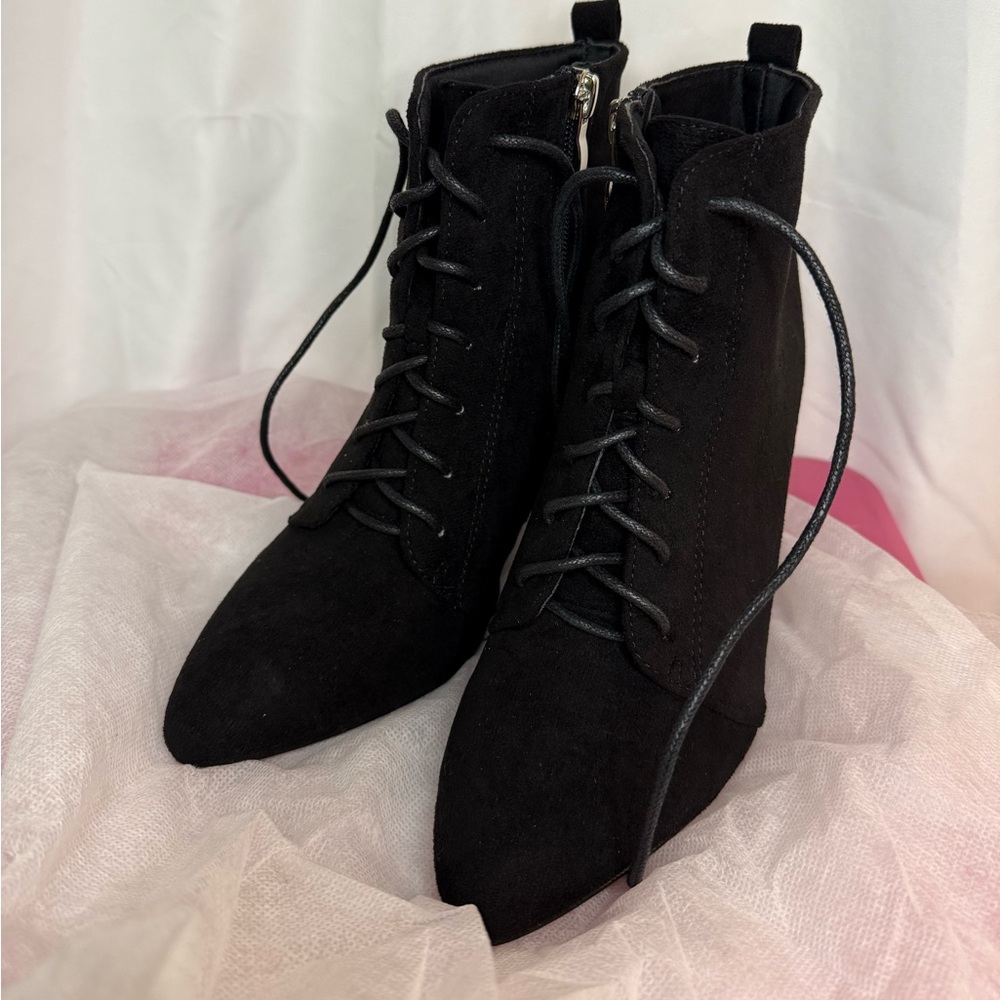 Black boots